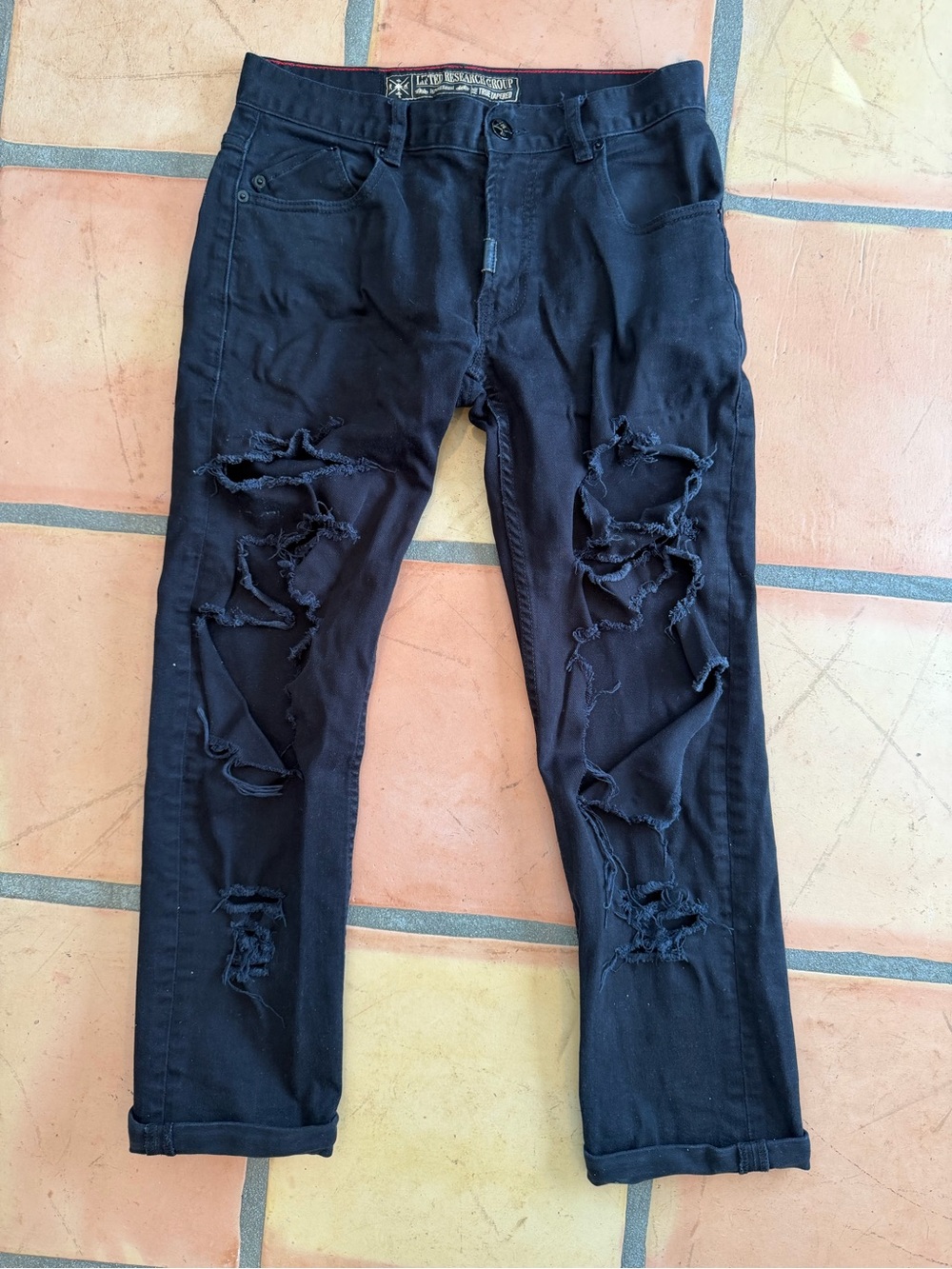 LRG Men's Black Slim Distressed Ripped Jeans